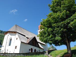 Kirche Sommer