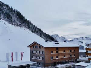 dji_fly_20241123_160800_0439_1732383688587_photo